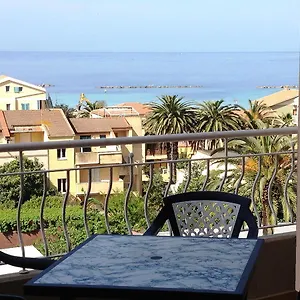 Romantic Total Sea View Appartamento